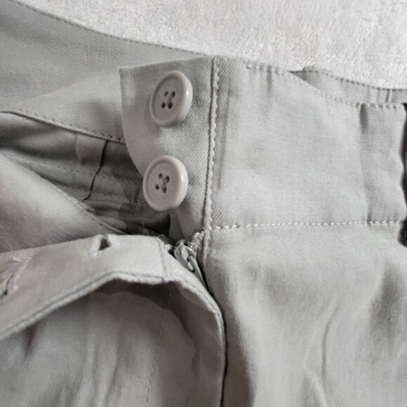 Cabi Women Mid-Rise Mid-Leg Cropped Pants Sz 10 Gray Linen Blend Stretch 491 New - Picture 5 of 10